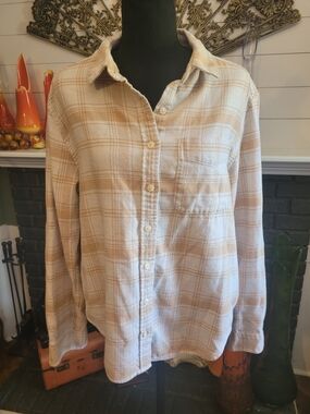 Pendleton Tan And White Plaid Button Down Long Sleeve
